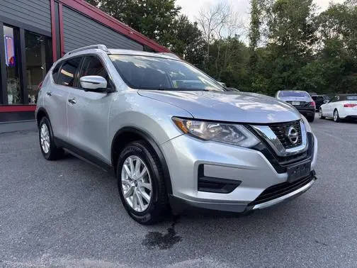 2017 Nissan Rogue SV AWD photo