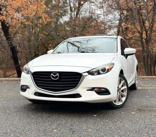 2017 Mazda 3 Touring FWD photo