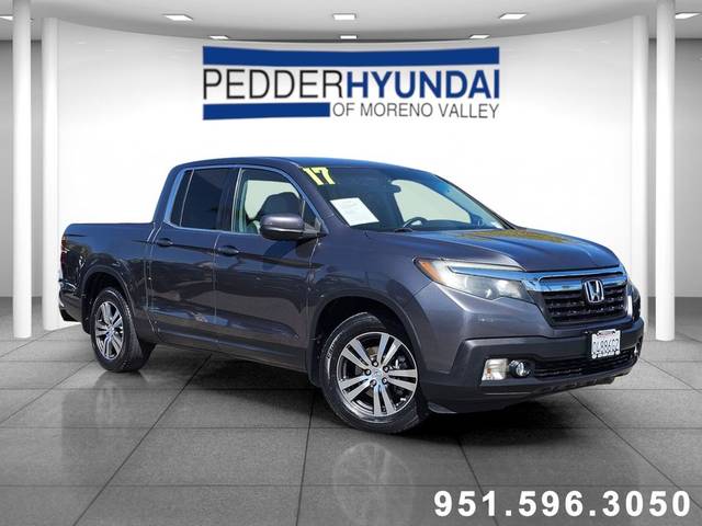 2017 Honda Ridgeline RTS FWD photo