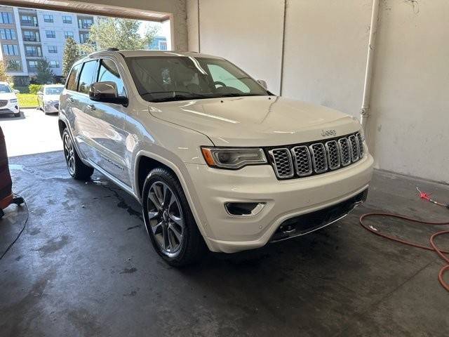 2017 Jeep Grand Cherokee Overland 4WD photo