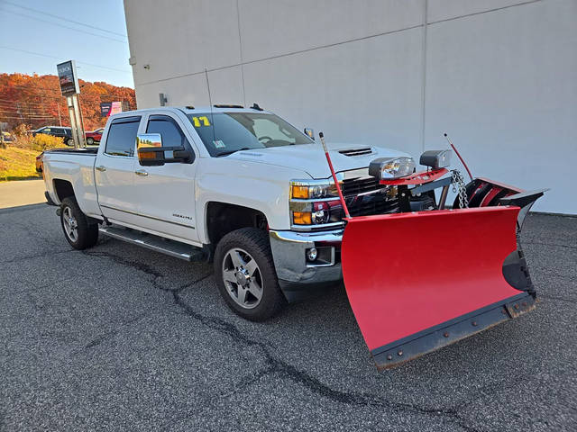 2017 Chevrolet Silverado 2500HD LTZ 4WD photo