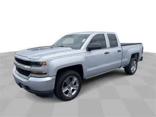 2017 Chevrolet Silverado 1500 Custom 4WD photo