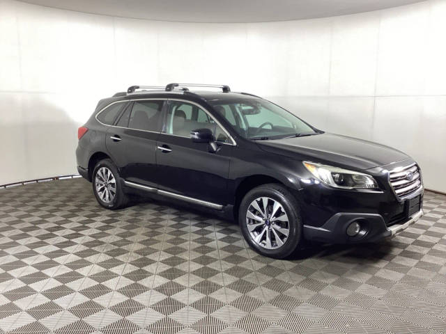 2017 Subaru Outback Touring AWD photo