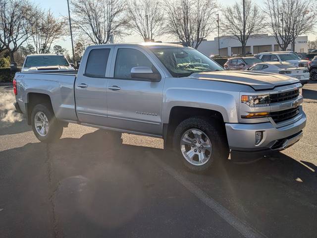 2017 Chevrolet Silverado 1500 LT 4WD photo
