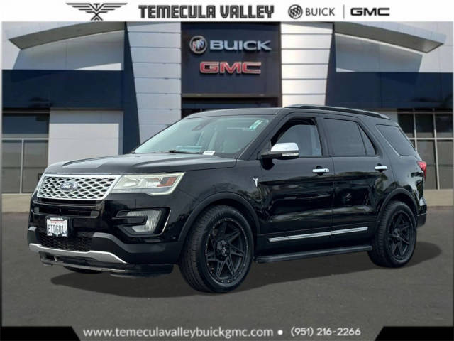 2017 Ford Explorer Platinum 4WD photo