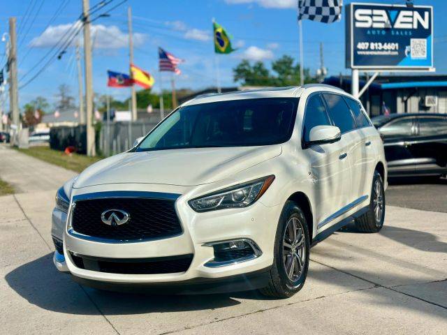2017 Infiniti QX60 FWD photo
