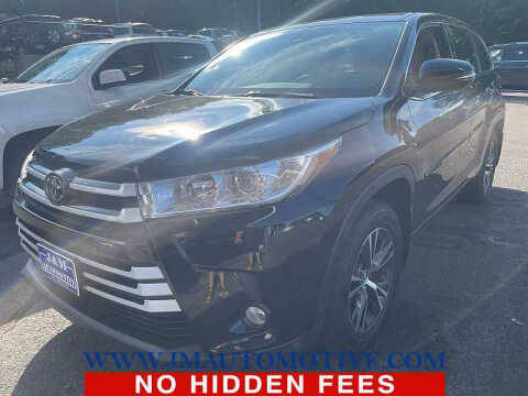 2017 Toyota Highlander LE Plus AWD photo