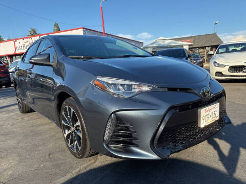 2017 Toyota Corolla SE FWD photo