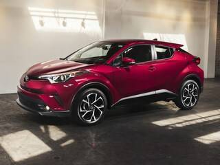 2018 Toyota C-HR XLE FWD photo