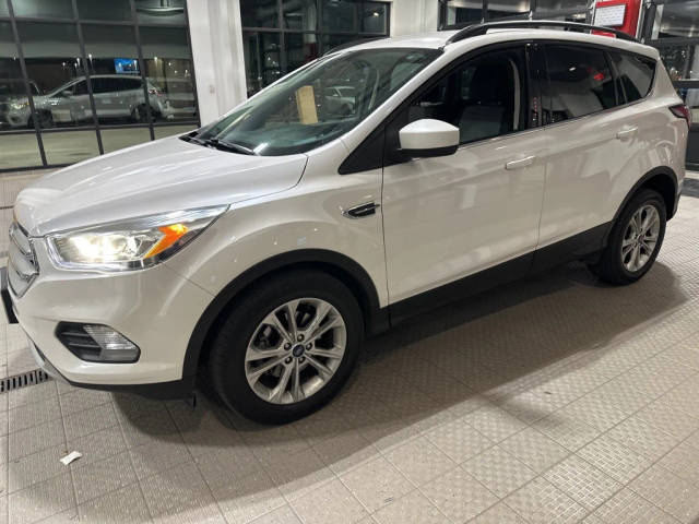 2017 Ford Escape SE FWD photo
