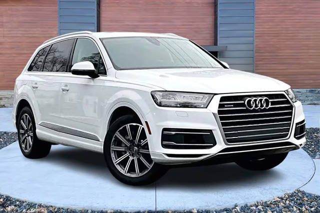 2017 Audi Q7 Premium Plus AWD photo