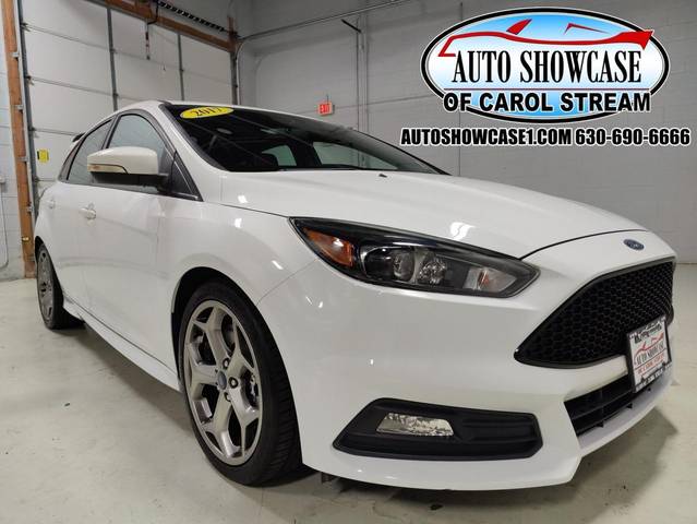 2017 Ford Focus ST FWD photo