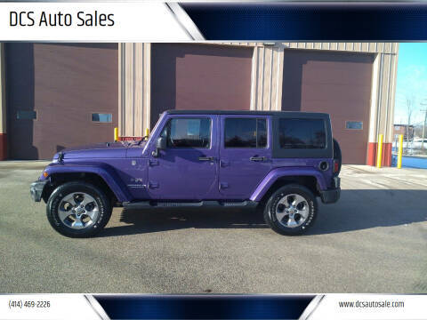 2017 Jeep Wrangler Unlimited Sahara 4WD photo