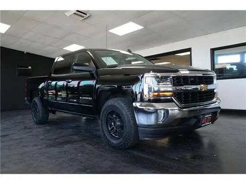 2017 Chevrolet Silverado 1500 LT RWD photo