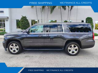 2017 Chevrolet Suburban LT RWD photo