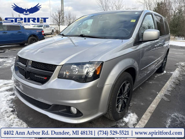 2017 Dodge Grand Caravan SXT FWD photo