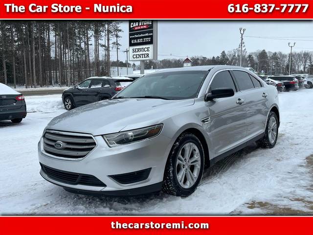 2017 Ford Taurus SE FWD photo