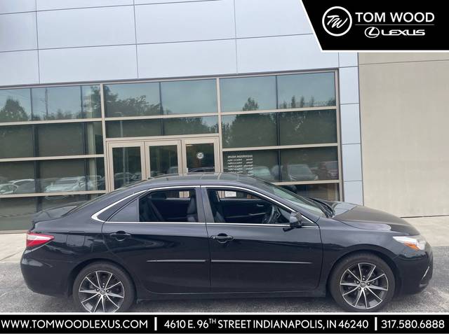 2017 Toyota Camry XSE FWD photo