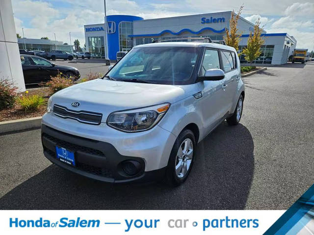 2017 Kia Soul Base FWD photo