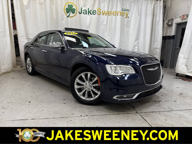 2017 Chrysler 300 300C AWD photo