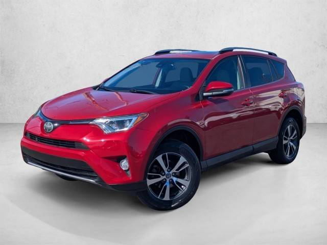 2017 Toyota RAV4 XLE FWD photo