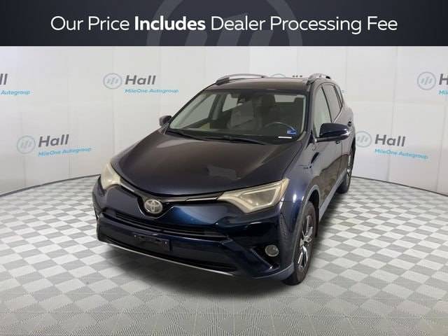2017 Toyota RAV4 XLE AWD photo