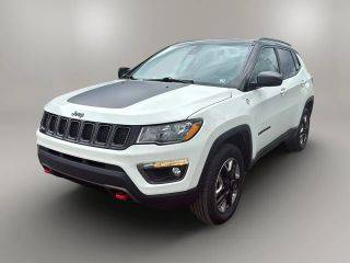 2017 Jeep Compass Trailhawk 4WD photo