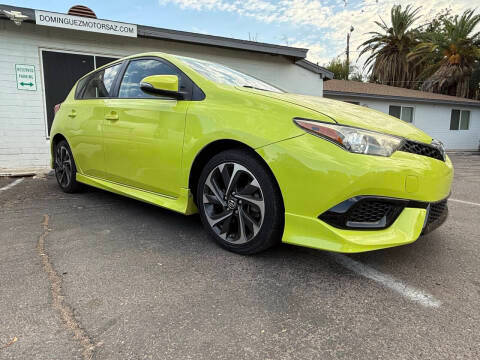2017 Toyota Corolla iM FWD photo