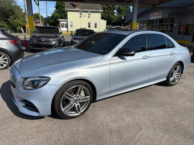 2017 Mercedes-Benz E-Class E 300 Sport AWD photo