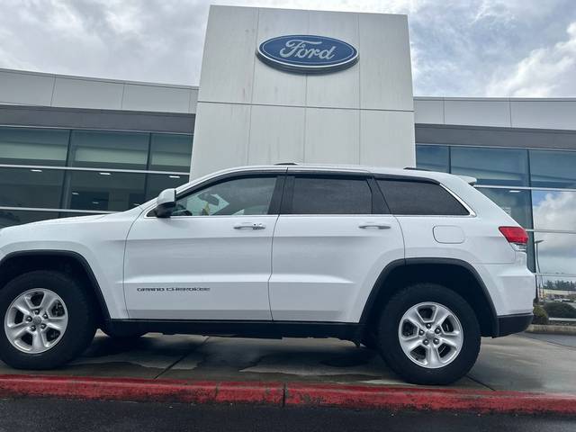 2016 Jeep Grand Cherokee Laredo 4WD photo