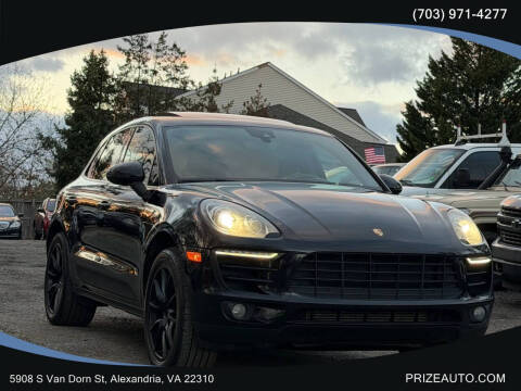 2017 Porsche Macan AWD photo