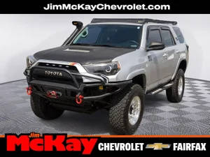 2017 Toyota 4Runner TRD Off Road 4WD photo
