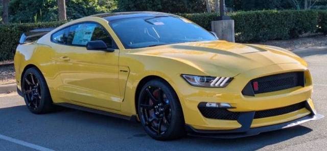 2017 Ford Mustang Shelby GT350R RWD photo