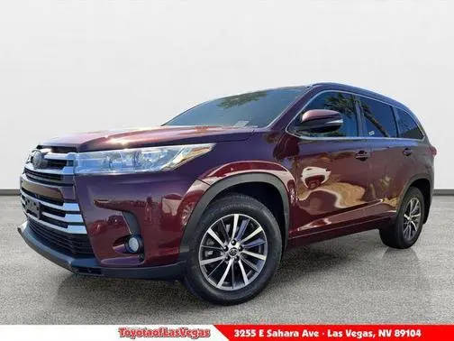 2017 Toyota Highlander XLE AWD photo