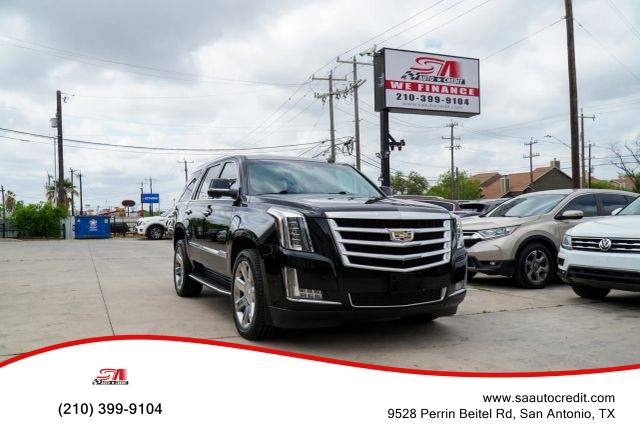 2017 Cadillac Escalade Luxury RWD photo