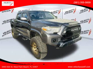 2017 Toyota Tacoma SR 4WD photo