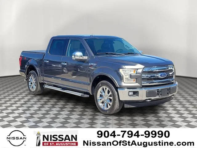 2017 Ford F-150 Lariat 4WD photo
