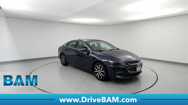 2017 Chevrolet Malibu LT FWD photo