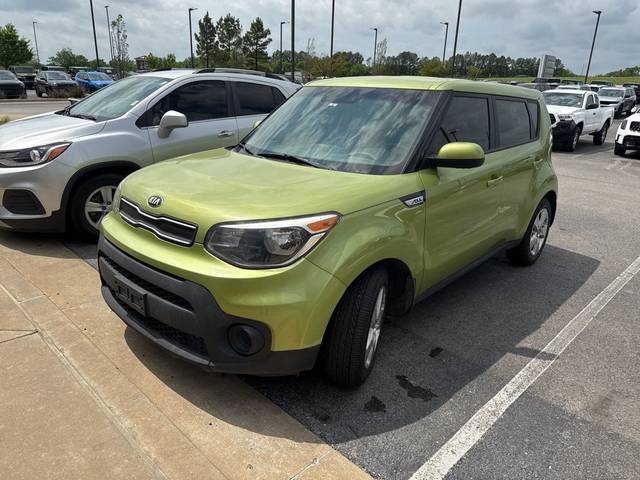 2017 Kia Soul Base FWD photo