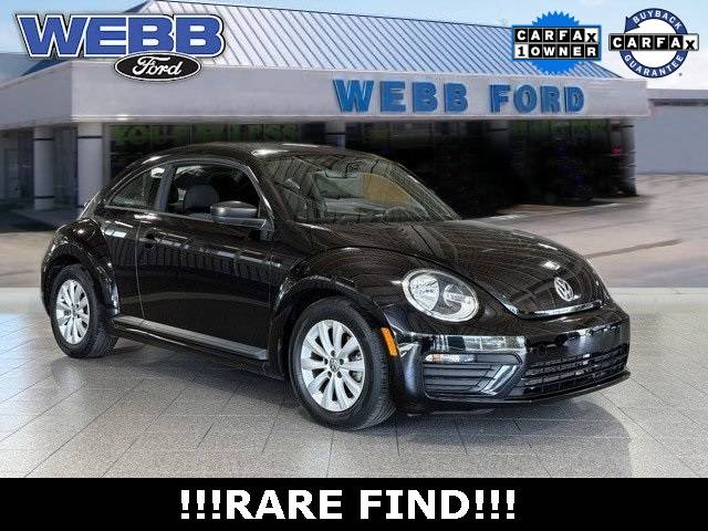 2017 Volkswagen Beetle 1.8T S FWD photo