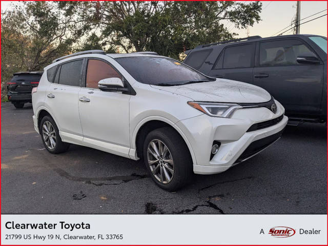 2017 Toyota RAV4 Platinum AWD photo