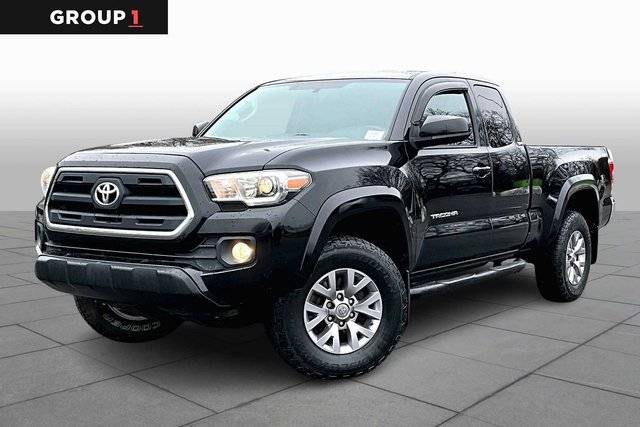 2017 Toyota Tacoma SR5 RWD photo