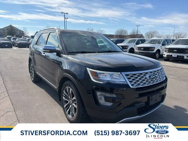 2017 Ford Explorer Platinum 4WD photo