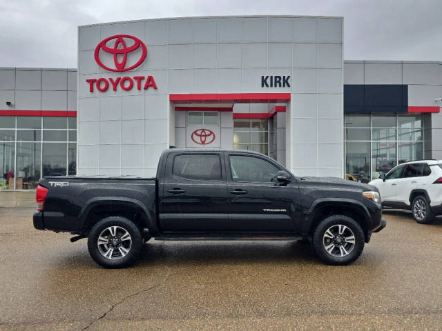 2017 Toyota Tacoma TRD Sport RWD photo