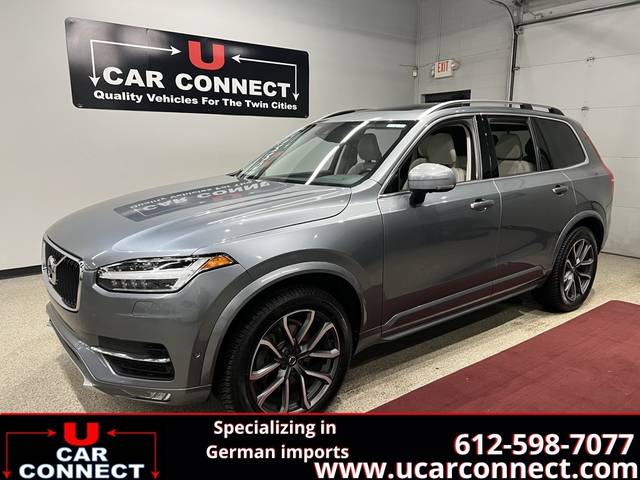 2016 Volvo XC90 T6 Momentum AWD photo