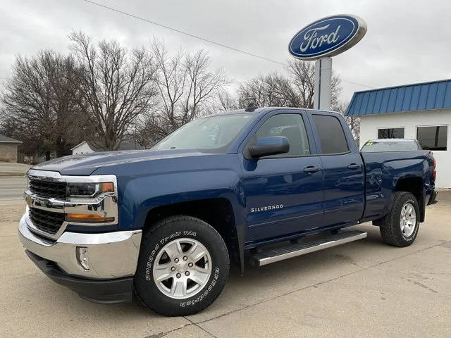 2017 Chevrolet Silverado 1500 LT 4WD photo