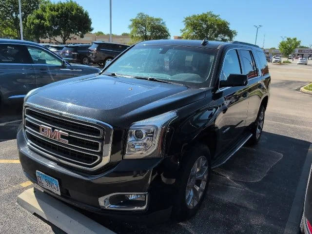 2017 GMC Yukon SLE 4WD photo