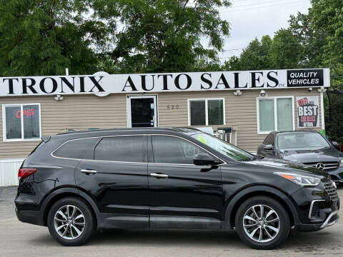 2017 Hyundai Santa Fe SE AWD photo