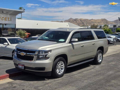 2017 Chevrolet Suburban LS RWD photo