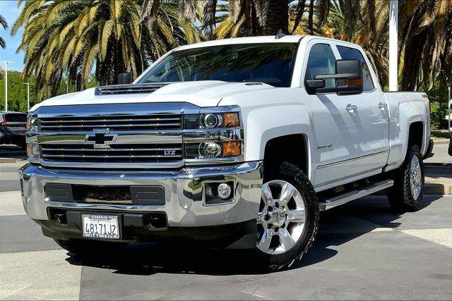 2017 Chevrolet Silverado 2500HD LTZ 4WD photo